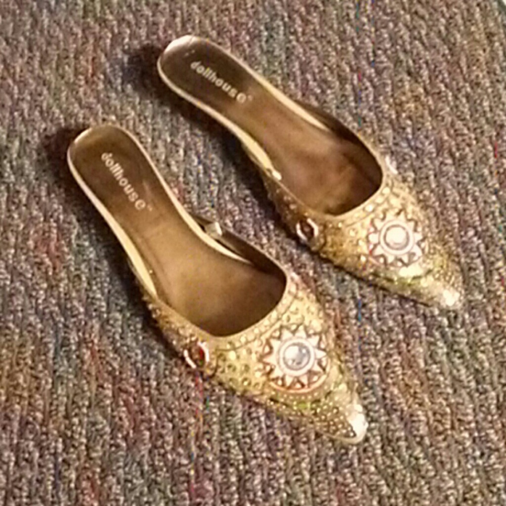 Dollhouse Sequence And Beaded Shoes